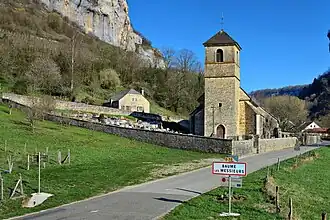 L'église Saint-Jean-Baptiste.