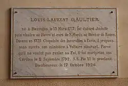 Plaque commémorative du bienheureux Louis Laurent Gaultier en l'église de Bazouges-la-Pérouse.