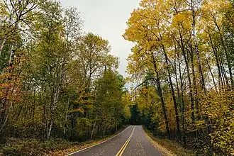 Parc d'État de Bear Head Lake.