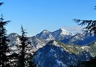 Mussoorie est un Hill Station qui connaît des chutes de neige importantes en hiver.