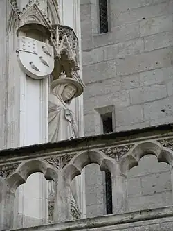 Statue du cardinal de La Grange