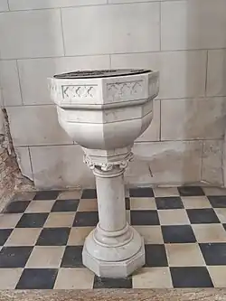 Fonts baptismaux.