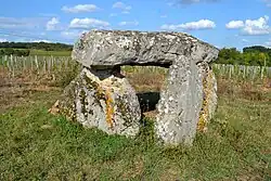 Pierre couverte de Montbenault