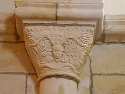 Chapiteau du chœur.