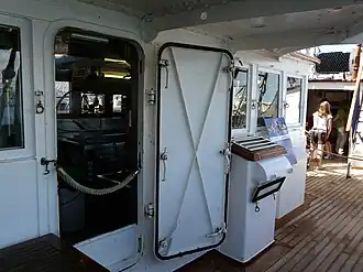 Porte de la cuisine.