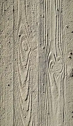 Pilastre en « béton brut » du bâtiment Réaumur.