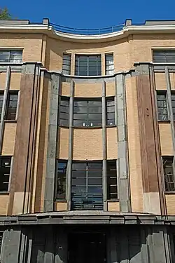 Détail de la travée d'entrée.