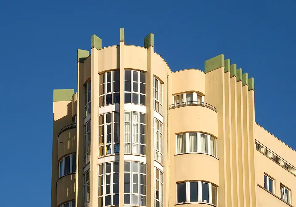 Le couronnement de la rotonde.