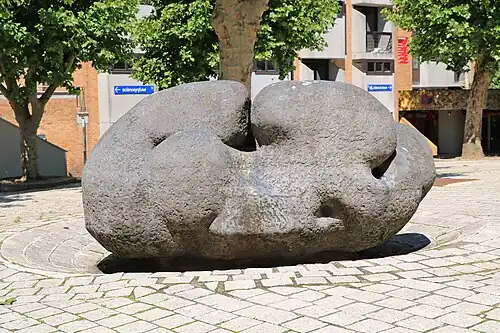 Fontaine Galilée (Crotte de mammouth) (1978).