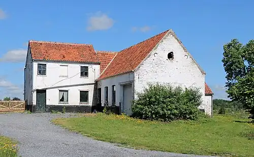 Logement de saisonniers et forge.