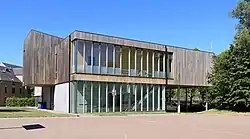 Description de cette image, également commentée ci-après