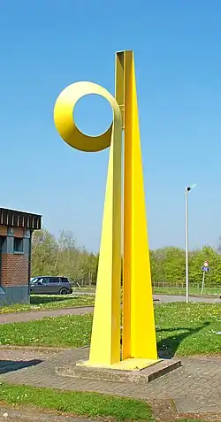 Œuvre sans titre(Louvain-la Neuve, 1995).