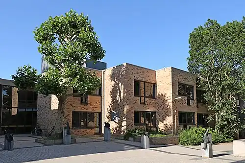 Auditoires Pierre de Coubertin.