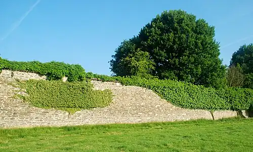 Le côté intra-muros au nord de la Porte de Nivelles.