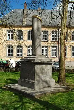 La colonne aux volontaires de 1830 de Nivelles