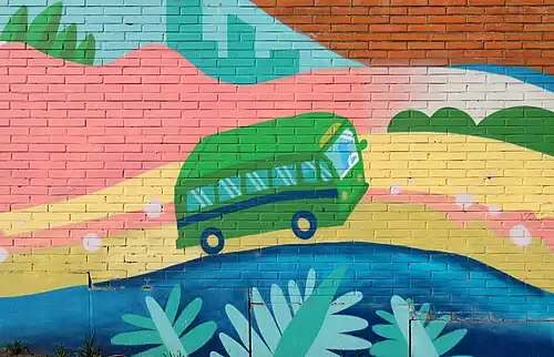 Rue du Chemin de fer : bus.