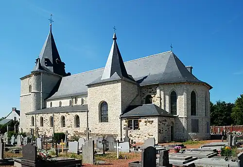 L'église vue du sud-est .