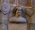 Buste en pierre de Benesch de Weitenmühle, dans la cathédrale de Prague (après 1380), à sa droite, son blason.
