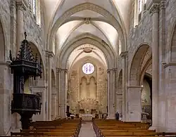 Intérieur de l'église Saint-Jacques.