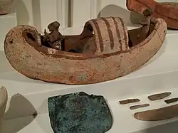 Céramique, bronze et outils de pierre taillée. Période prédynastique égyptienne.