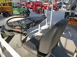 Poste de conduite du Berliet PR 100