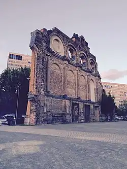 Description de cette image, également commentée ci-après