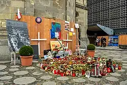 Mémoire des victimes de l'attentat du 19 décembre 2016 à proximité de l'église.