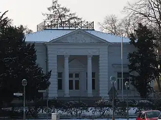 N°2 : ancienne résidence des invités du gouvernement de la RDA.