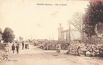 Carte postale du village détruit vers 1920.