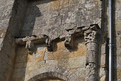 voir la légende ci-après