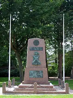 Le monument au général Delestraint.