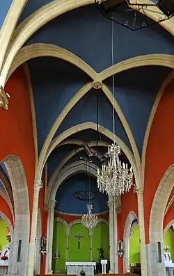 La peinture rénovée de l'église