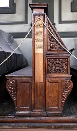 Stalle de la salle de lecture.