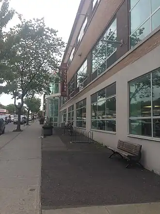 Image illustrative de l'article Bibliothèque d'Ahuntsic