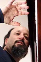 Description de cette image, également commentée ci-après