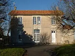 La mairie annexe de Porcheresse.