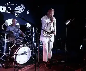 Description de l'image Blurt.jpg.