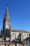 Vue sud-ouest de l'église (avr.&nbsp;2012)
