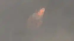 Le premier étage de Falcon 9 B1046 est détruit par les forces aérodynamiques, à la suite de l'éjection du Crew Dragon C205