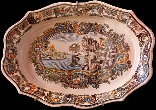 Plat oblong, délivrance d'Andromède, Marseille, musée des arts décoratifs, de la faïence et de la mode.