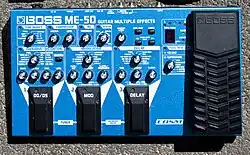 Multieffet Boss ME-50, lancé en 2002.