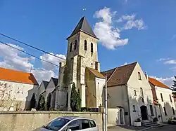 Église Saint-Jean-Baptiste.