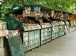 Échoppes de bouquinistes, Quai de la Tournelle