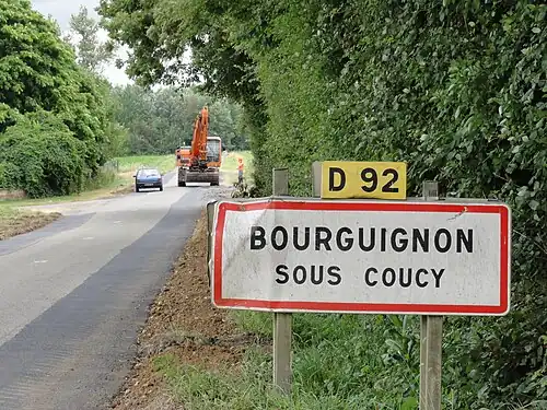 Entrée de Bourguignon-sous-Coucy.