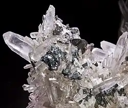 Bournonite & Hübnérite Mines de Huaron, Pérou, (8,4,8cm).