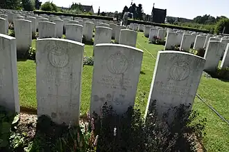 Tombes de soldats tombés lors de l'offensive allemande d'avril 1918.