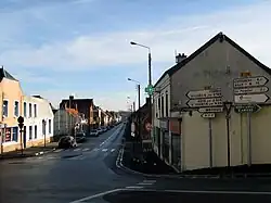 La rue principale vue depuis l'église.
