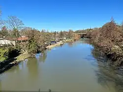 Le bras mort de la Moselle.