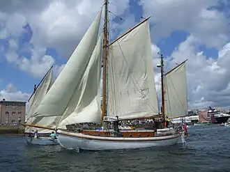 «Coronasia of Penryn» ex «Constance Mary» dessiné par l'architecte naval Reidar Moen et construit au chantier naval de Moen, Risør, Norvège 1966