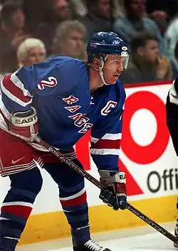 Description de l'image Brian Leetch New York Rangers 1997.jpg.